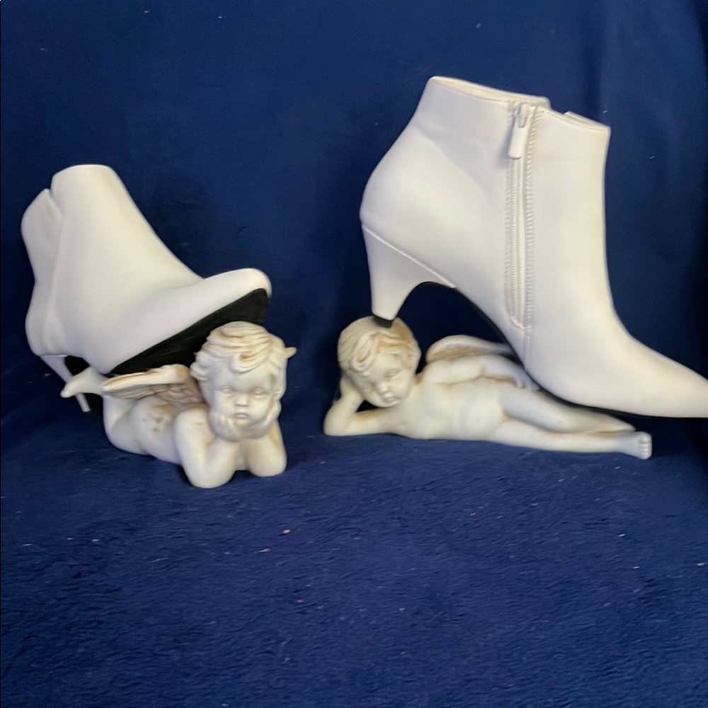Elegant White Ankle Boots